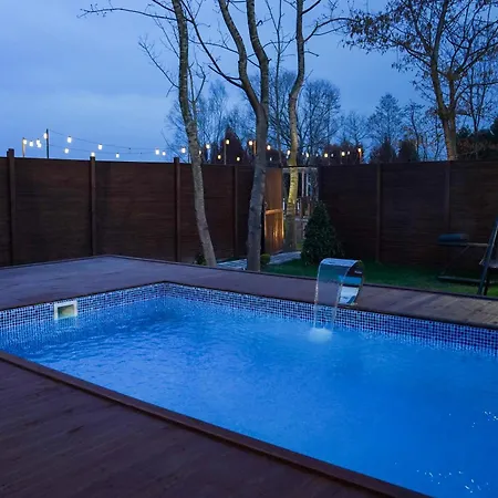 Lagos Luxury - Side * Sapanca